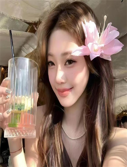 安乐战场无删减版播放免费观看_男人如衣_国产欧美精品AAAAAA片